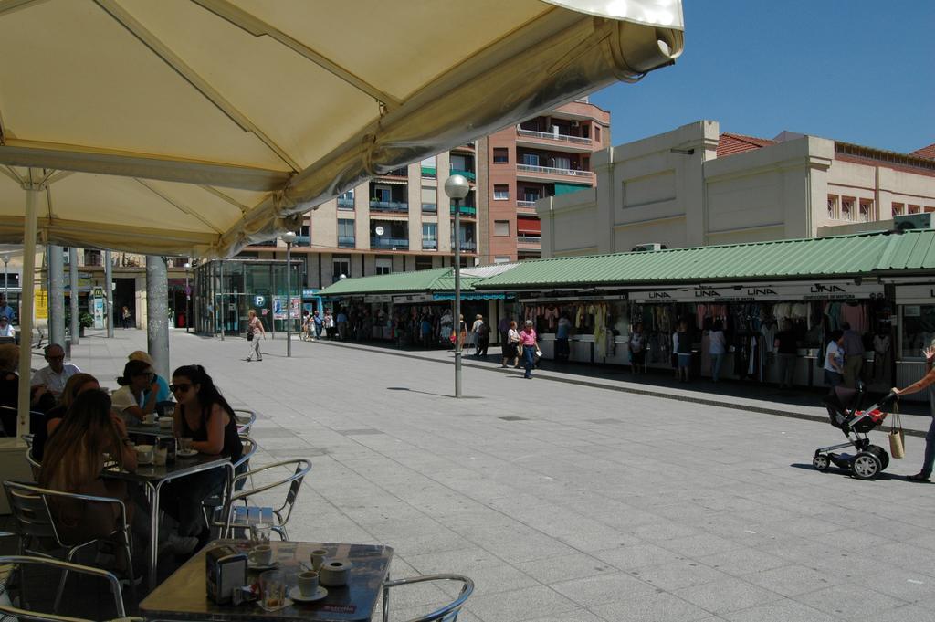 Bcn4Days 24/7 Apartments L’Hospitalet de Llobregat Zewnętrze zdjęcie